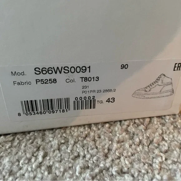 MM6 Maison Margiela Black Basketball Sneakers - Picture 5 of 5